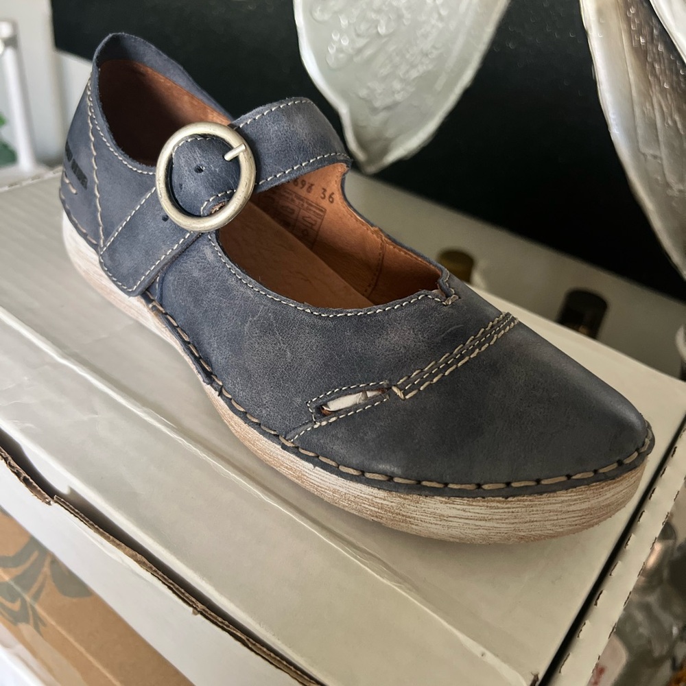 Josef Seibel Sale! Real leather shoes, brand new in the box!